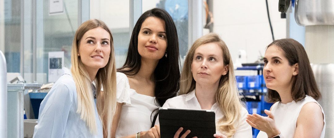 ABB Női mentorprogram poster 2020 i